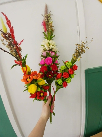 Pokaz wykonywania palm wielkanocnych (5)